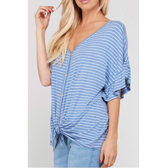 Blue top - Picture 3 of 5